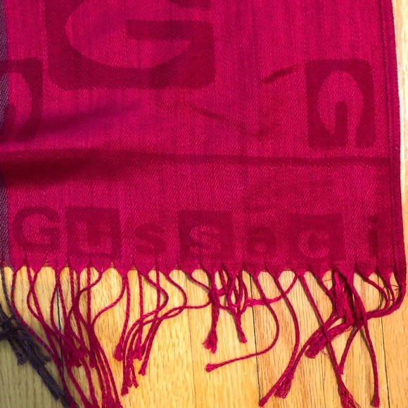Gussaci tri coloured scarf - Picture 2 of 3